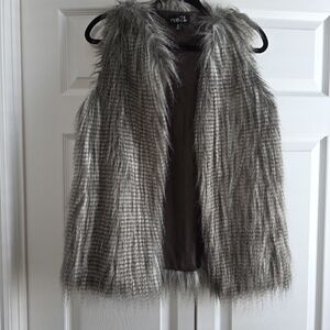 Rue21 Gray Faux Fur Vest